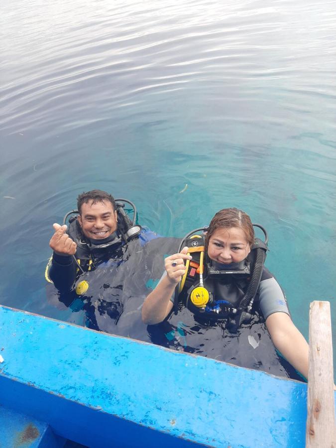 Blue Shark Divers 부나켄 외부 사진